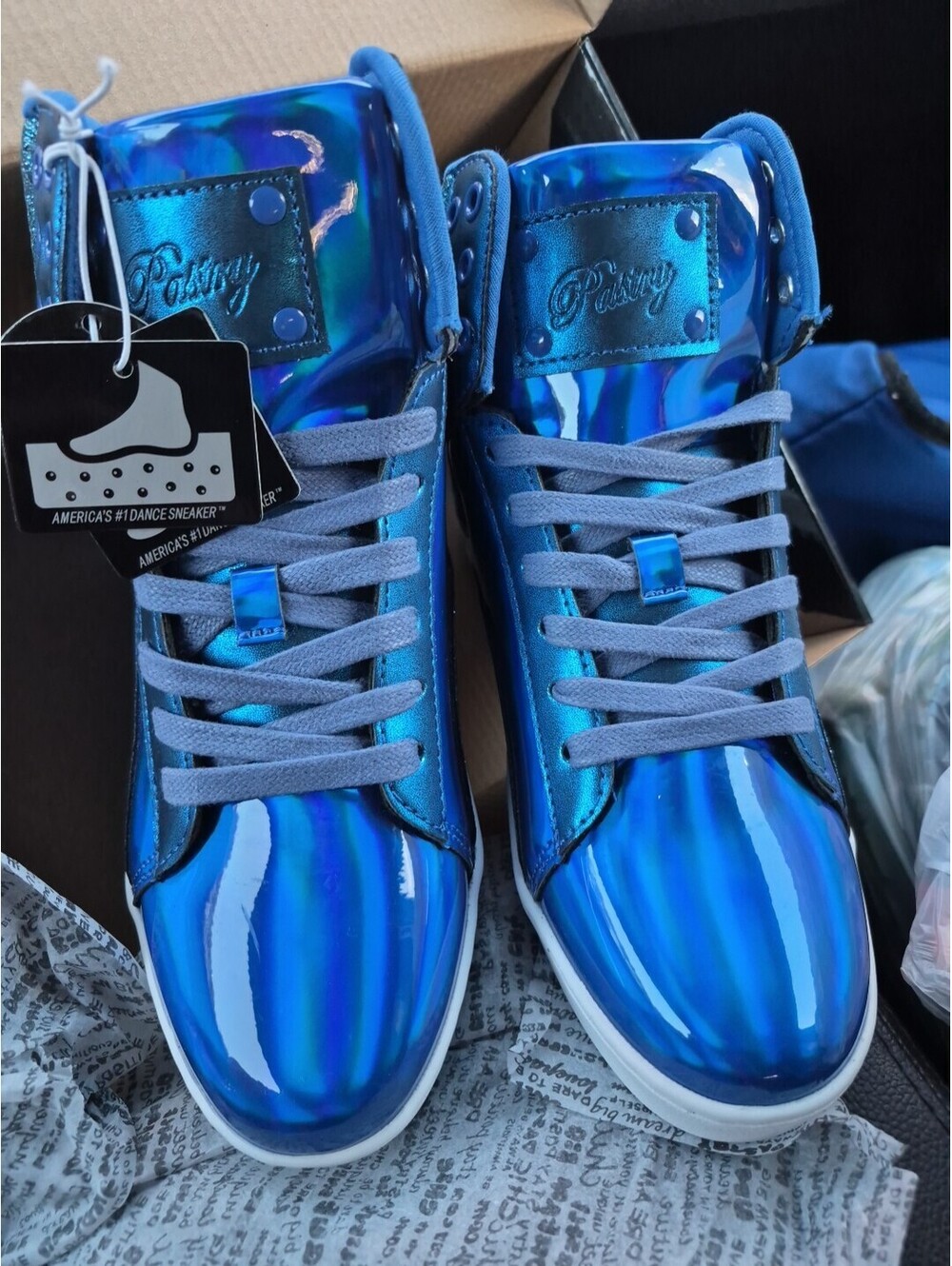Love Pastry Youth Pop Tart Glitter Sneaker Sz 8NIB